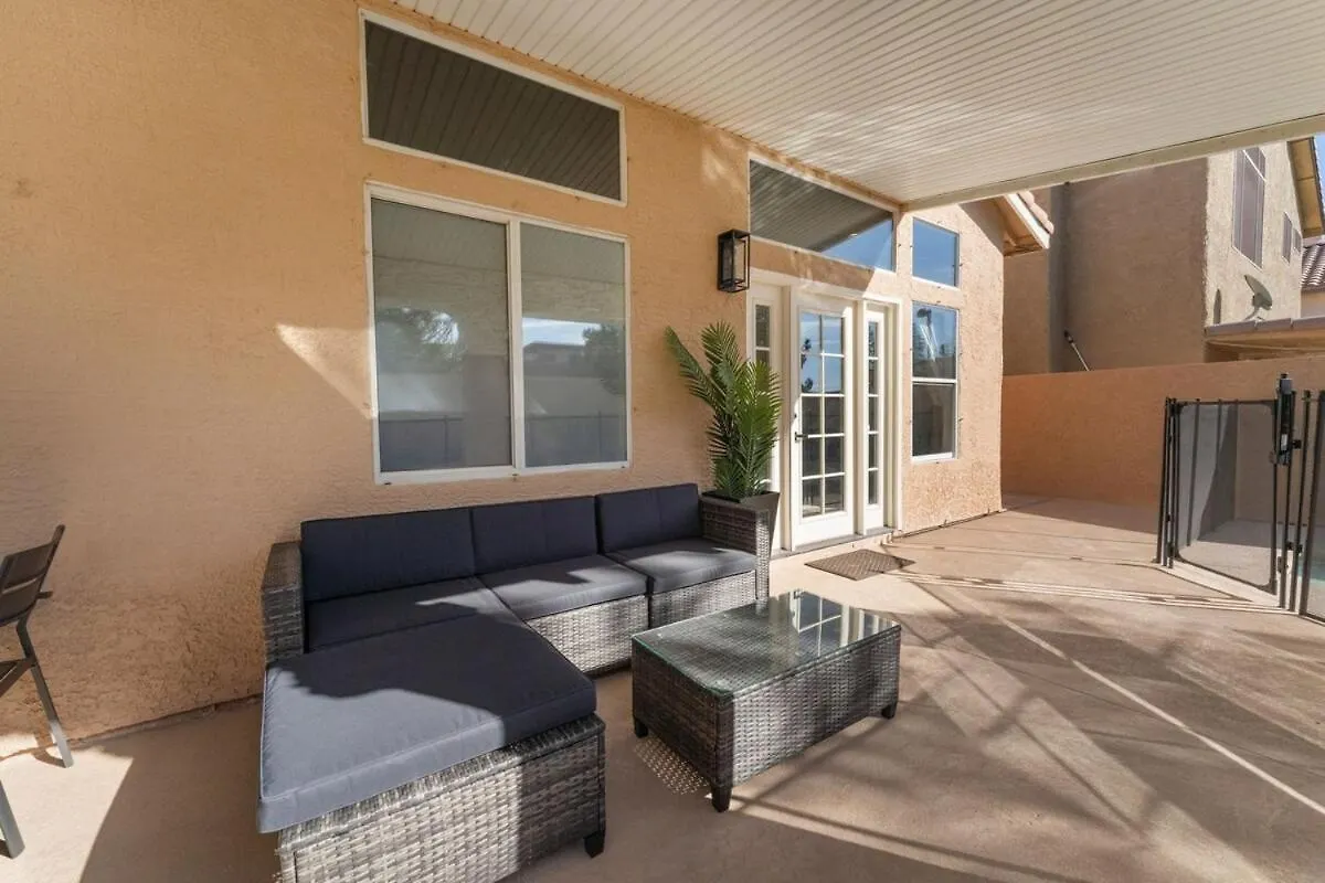 New! Spacious Vegas Oasis W Pool Sauna Las Vegas 0*,